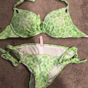 Victoria's Secret Swim - Green bombshell bikini Victoria's Secret Swim - Green bombshell bikini